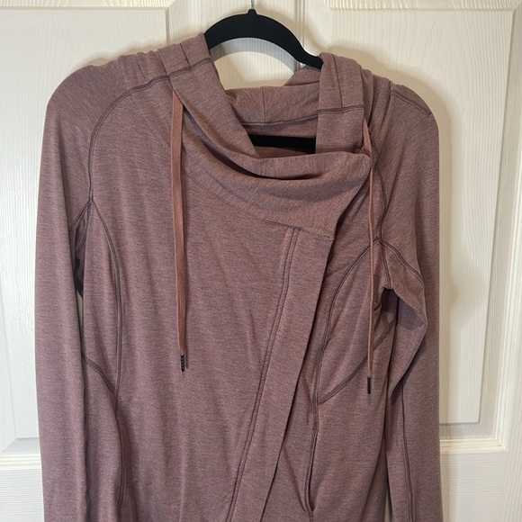 Lululemon coast easy wrap jacket in heathered misty Merlot size 4 - Picture 4 of 8